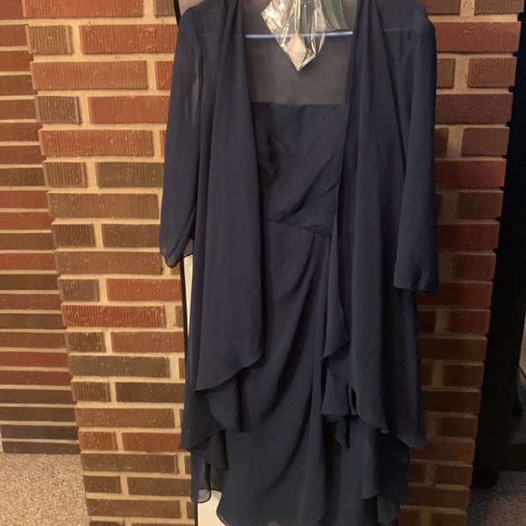 NWT Azazie Sz A10 Navy Dress W Sheer Jacket- Jeweled Pin and Zipper Garment Bag - Picture 2 of 14